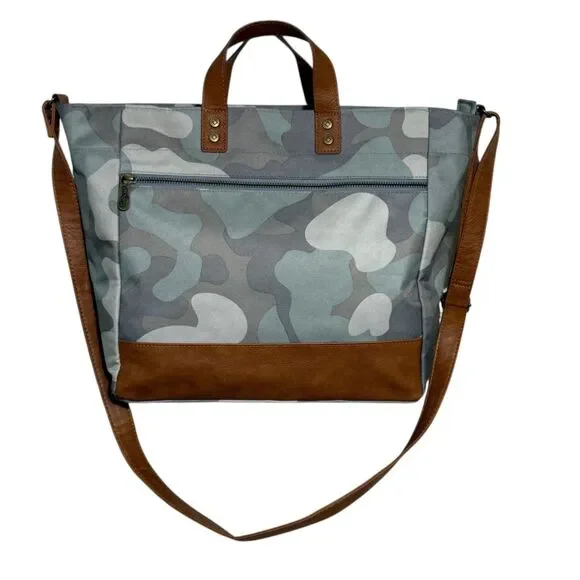 Thirty-one Step Up Tote in Soft Camo Large Tote Bag Crossbody Handles And Straps - Picture 1 of 16